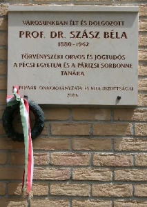 Szász Béla emléktáblája Kaposváron