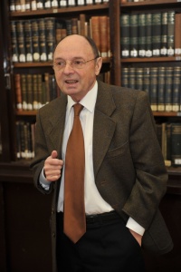 Dr. Gáspár Ferenc