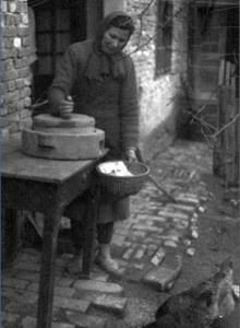 Hajdina őrlés 1962-ben Karádon (forrás: Fehér László)